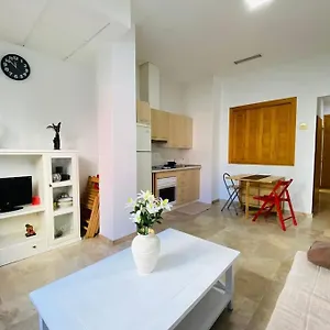 https://quintana-apartamento-luminoso-en-benalmdena-con-garaje.1costadelsol.com