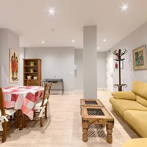 https://salgeta-reformado-amplio-y-acogedor-con-wifi.sansebastianhotels.net